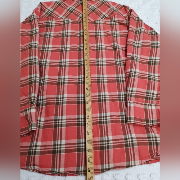 Levi’s Women's 2X Coral Plaid Western Pearl Snap Shirt - Flannel Button Front - Picture 9 of 14